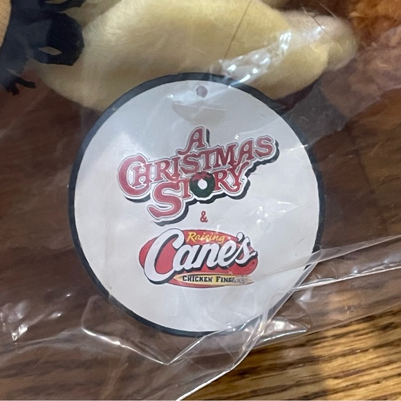 Raising Cane’s Fra-Gee-Lay Cane Ltd Ed Plush 2025 Dog ~ A Christmas Story - Picture 7 of 16